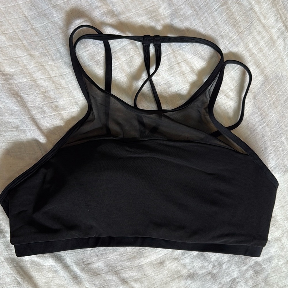 Lululemon bra